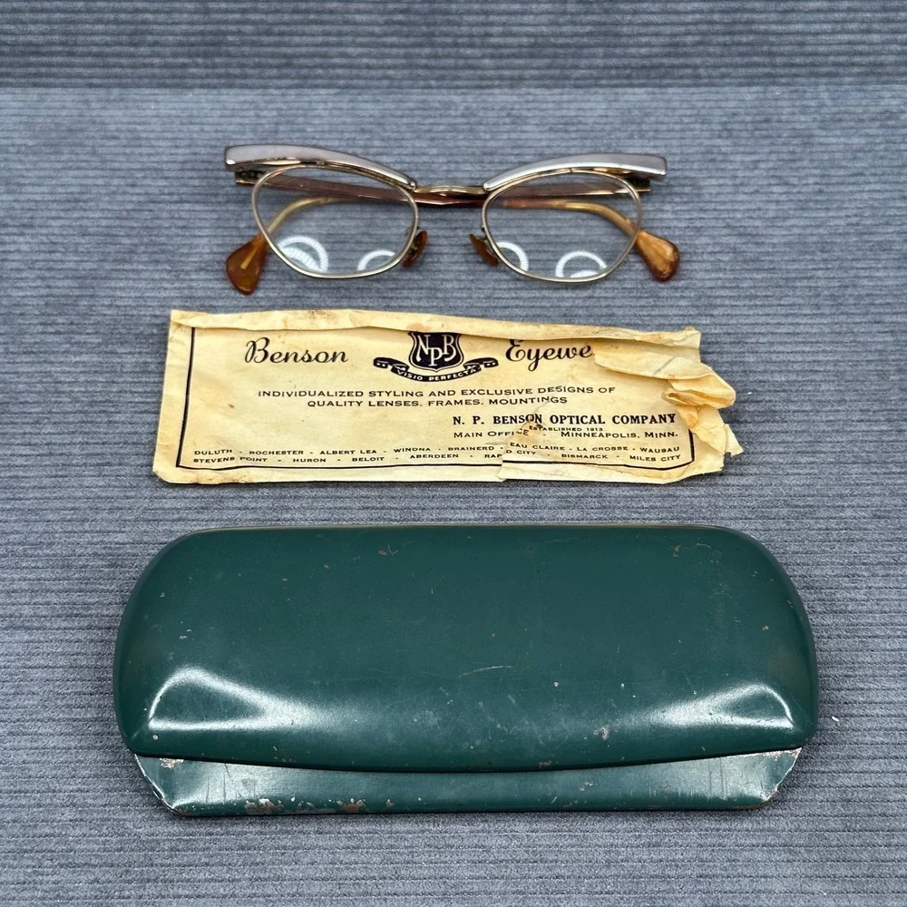 Vintage 50s Shuron Cat Eye Glasses Gold Copper Browline Frames 5 1/4 LO